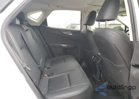 2024 Lexus Nx 250 Premium z USA, uszkodzony, nr VIN JTJGDCAZ1R5017114